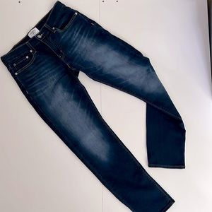 Levi’s Denizen 30/32 Mens 216 Slim jeans (Barely used) - super soft!